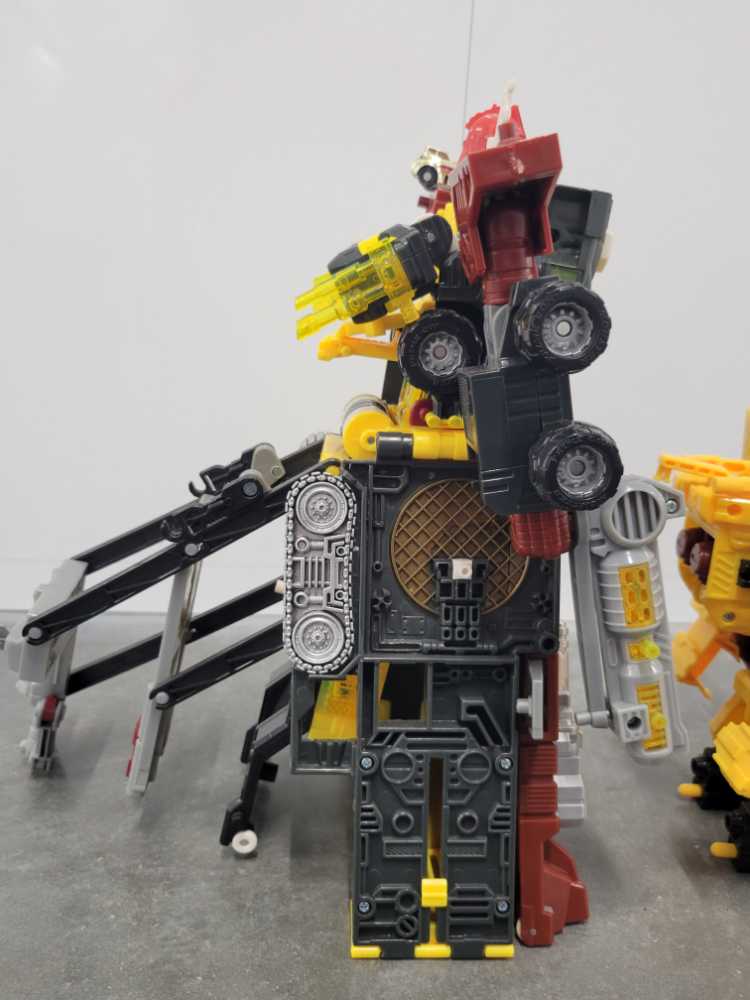 Optimus Prime And Overload Costco - Hasbro (Energon) action figure collectible - Main Image 3