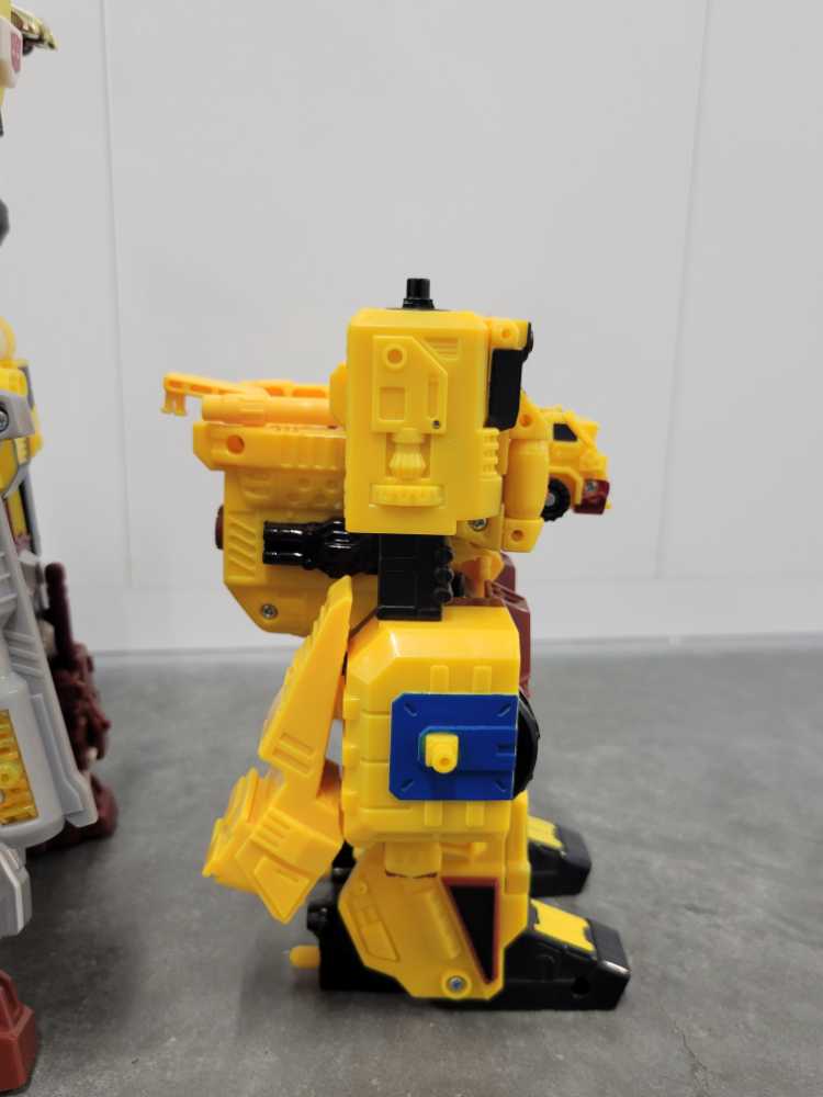 Overload And Optimus Prime Costco - Hasbro (Energon) action figure collectible - Main Image 3