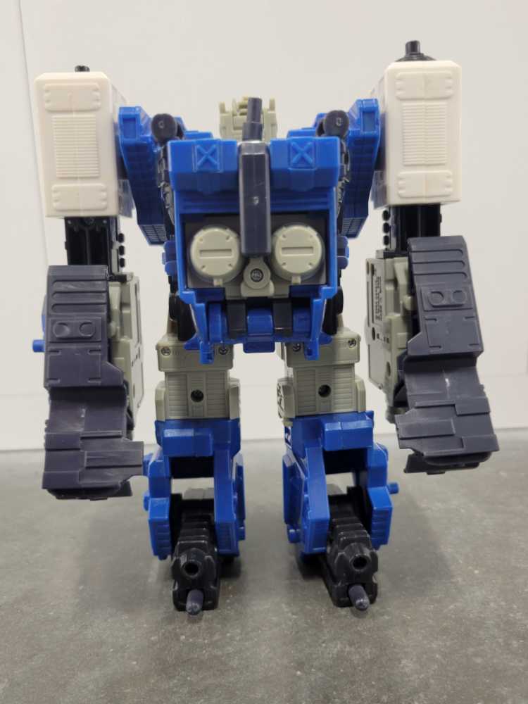 Ultra Magnus With Astroscope, Payload And Sky Blast - Hasbro (Energon) action figure collectible - Main Image 4