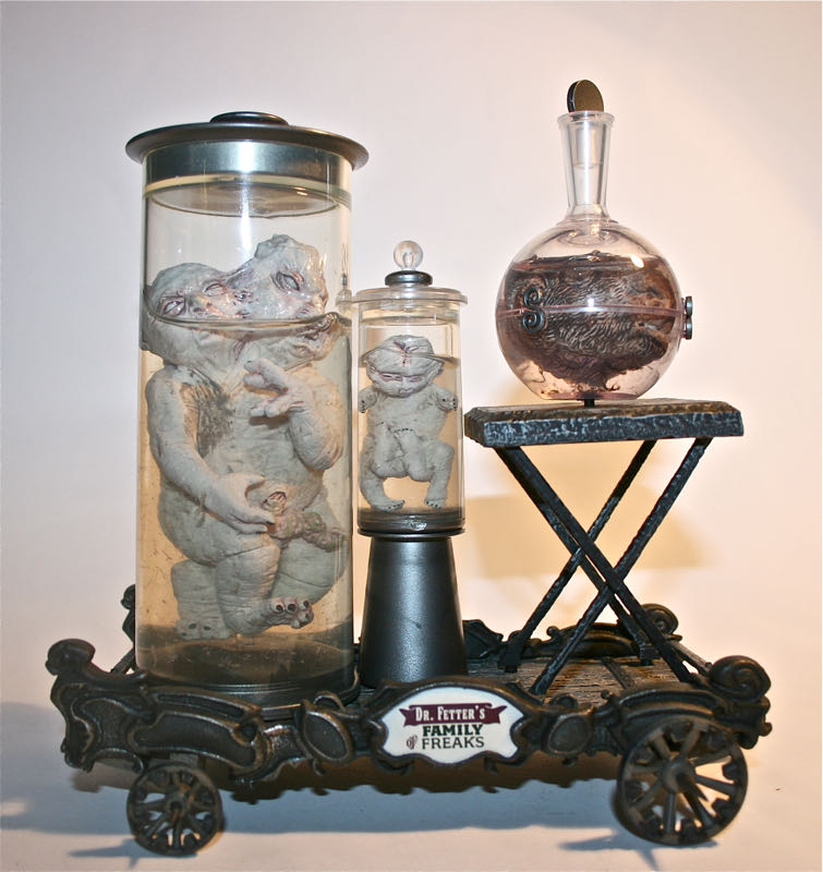 Dr. Fetter’s Family of Freaks - McFarlane Toys (Clive Barker’s Infernal Parade) action figure collectible [Barcode 787926178531] - Main Image 3