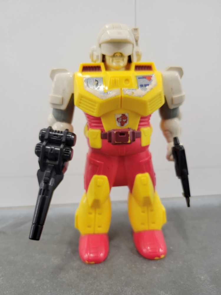 Transformers G1 Bumblebee Pretender - Hasbro (1989) action figure collectible - Main Image 2