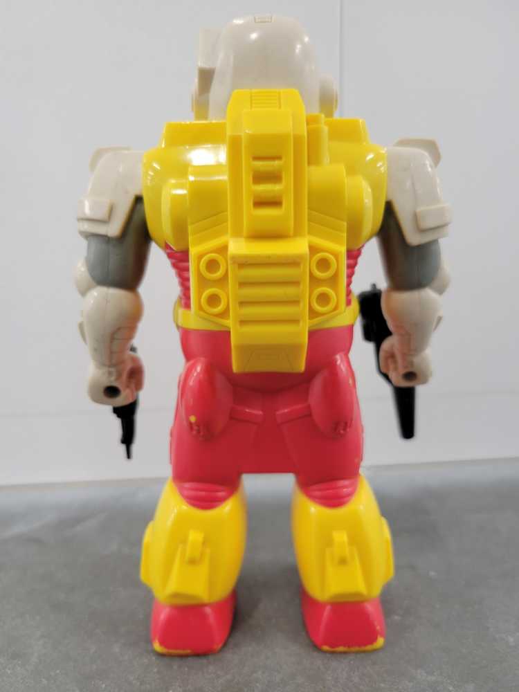 Transformers G1 Bumblebee Pretender - Hasbro (1989) action figure collectible - Main Image 4