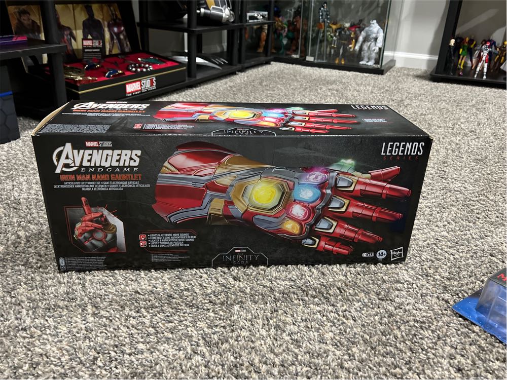 M Marvel - Iron Man Nano Gaunlet - Hasbro (Marvel Legends) action figure collectible [Barcode 5010993842032] - Main Image 2