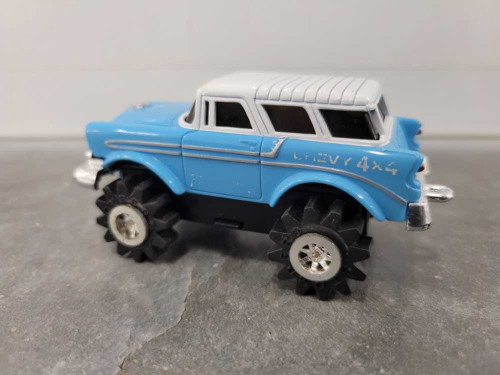 Stomper 4x4 Chevy Nomad - Schaper (Stomper) action figure collectible - Main Image 3