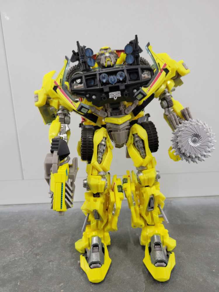 Ratchet MPM-11 - Takara Tomy (Masterpiece Movie) action figure collectible - Main Image 2