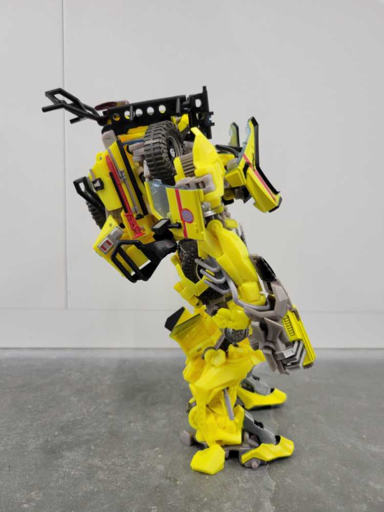 Ratchet MPM-11 - Takara Tomy (Masterpiece Movie) action figure collectible - Main Image 3