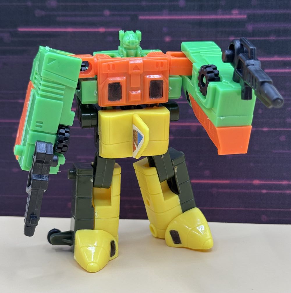 Landcross (Land Sea Air) - Takara Tomy (Transformers G1) action figure collectible - Main Image 3