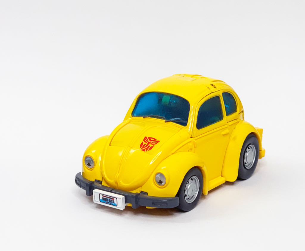 MP-45 Bumblebee - Takara Tomy (Masterpiece/3P) action figure collectible - Main Image 2