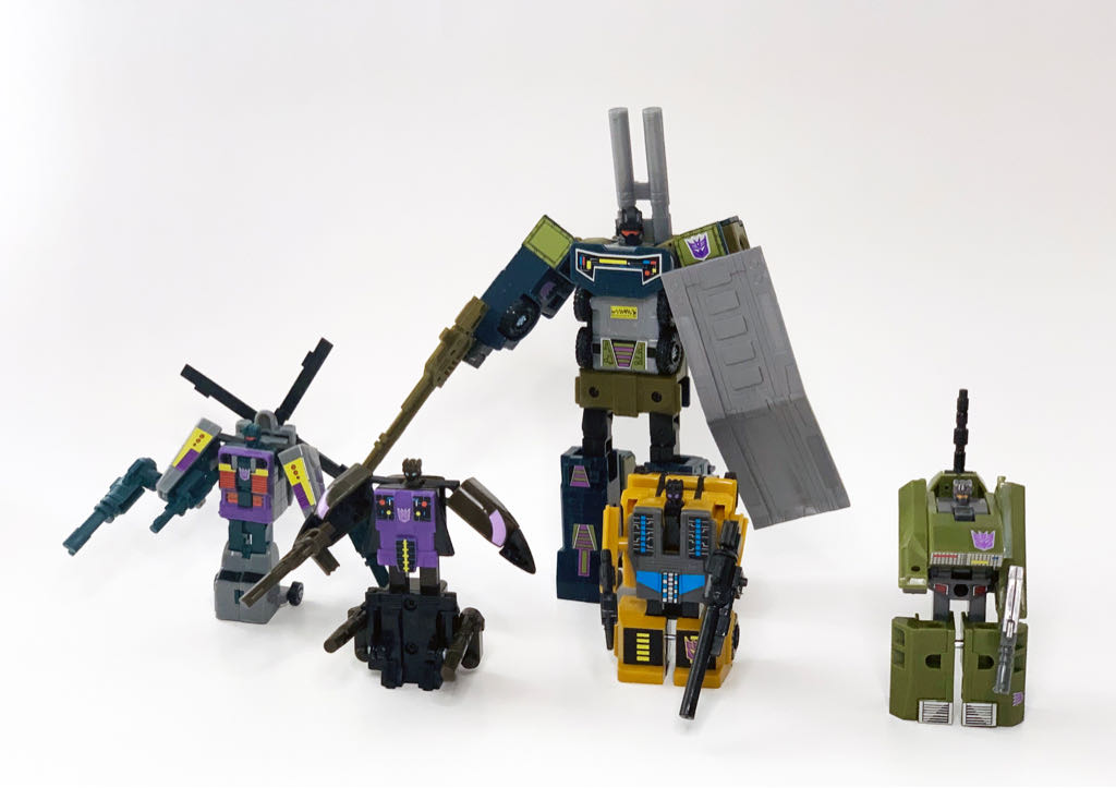 Bruticus Encore Reissue  - Hasbro/Takara (Transformers G1 Reissue) action figure collectible - Main Image 2