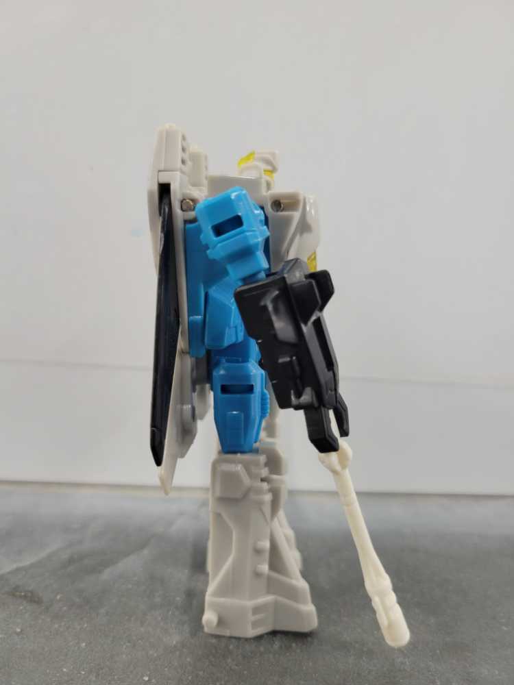 Jetfire Robot Mode - Hasbro (Generation 2) action figure collectible - Main Image 3