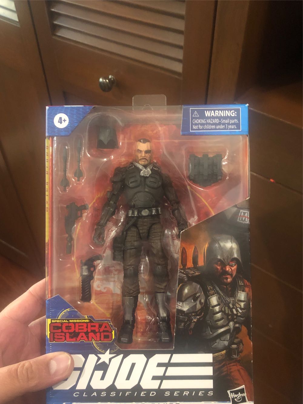 Super7 - Regan Macneil