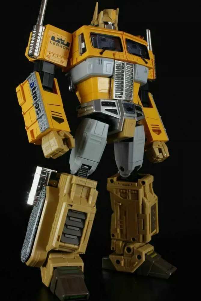 Optimus Prime MP-10 Safari (Oversize) - Unknown (Knock Off KO) action figure collectible - Main Image 2