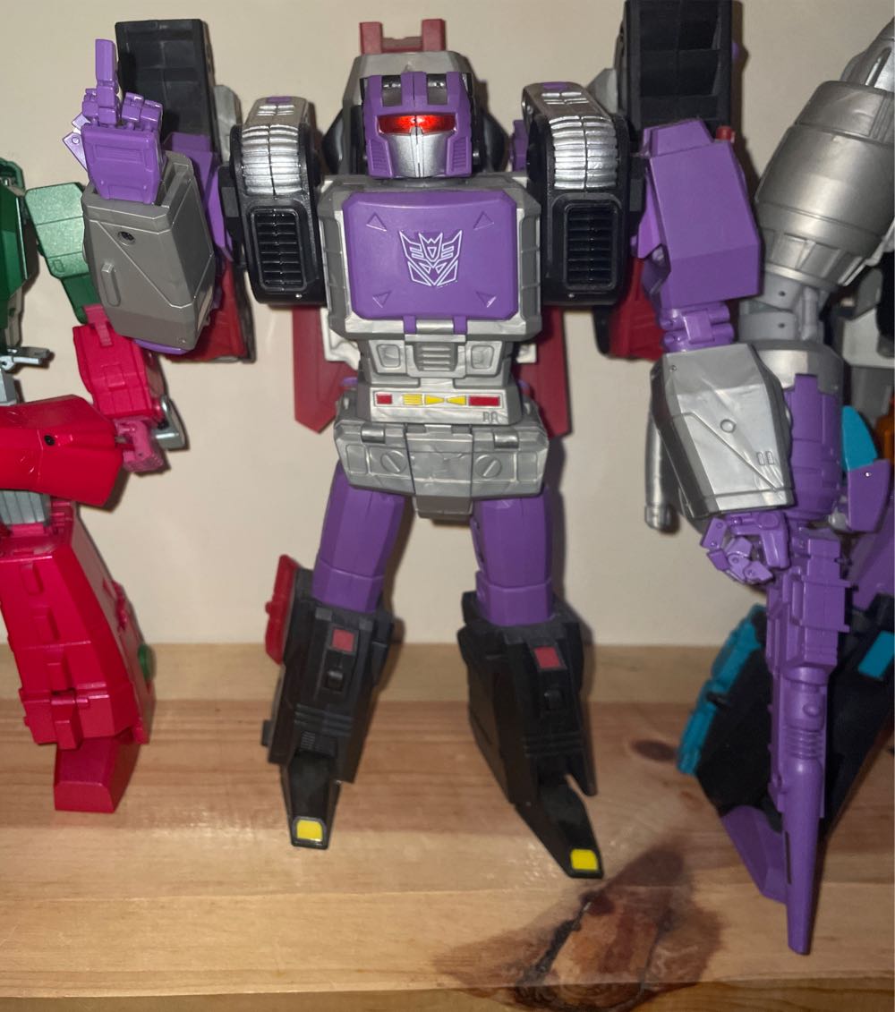 Apeface P-9A Kingorilla - Keith’s Fantast Club (KFC) (Transformers G1) action figure collectible - Main Image 4