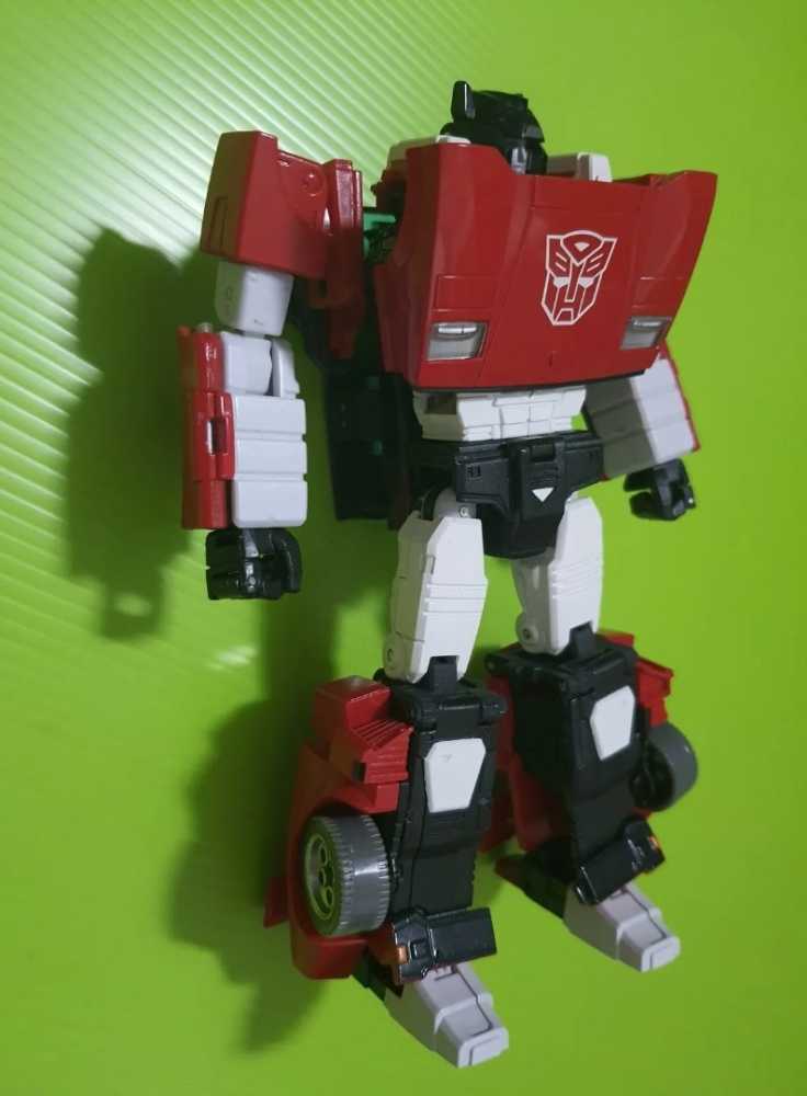 MP-12+ Sideswipe Anime Colors Edition - Takara Tomy (Masterpiece +) action figure collectible - Main Image 2