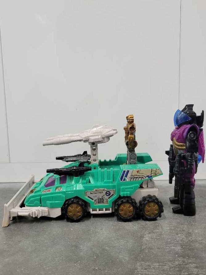 Transformers G1 Roadblock Ultra Pretender - Hasbro (1989) action figure collectible - Main Image 2