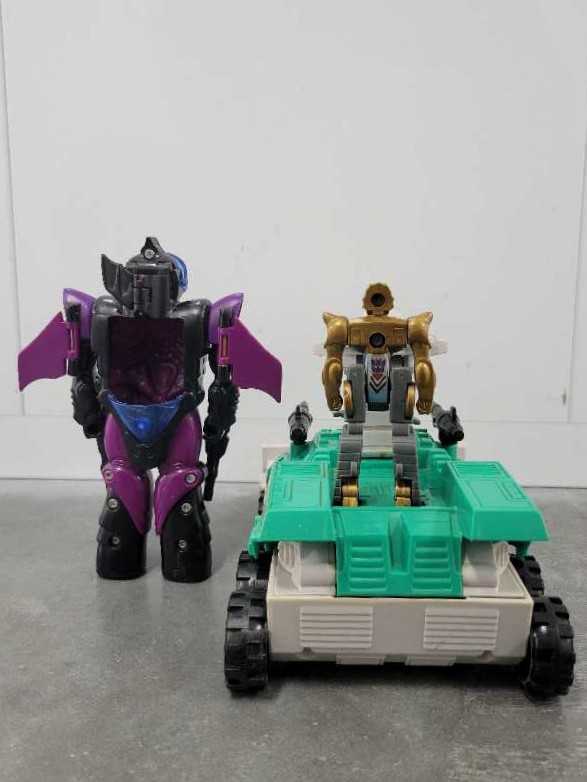 Transformers G1 Roadblock Ultra Pretender - Hasbro (1989) action figure collectible - Main Image 3