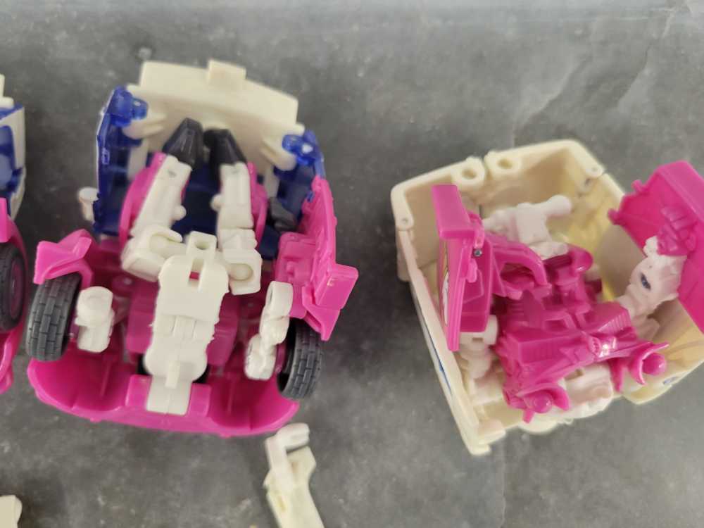 Skids - Mudflap - Hasbro (Transformers Parts) action figure collectible - Main Image 4