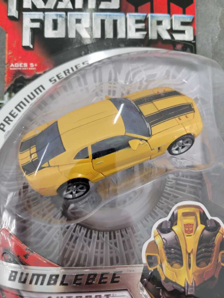 Bumblebee Concept Premium (Carded) - Hasbro (Movie) action figure collectible - Main Image 2