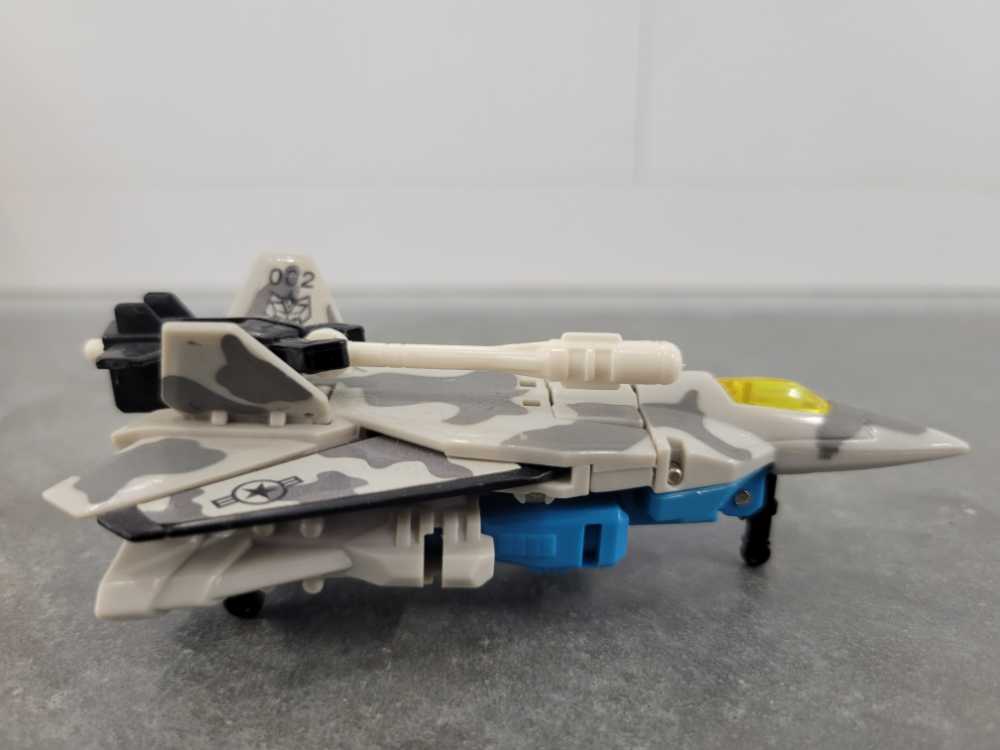 Transformers G2 Jetfire Cyberjets - Hasbro (Generation 2) action figure collectible - Main Image 3