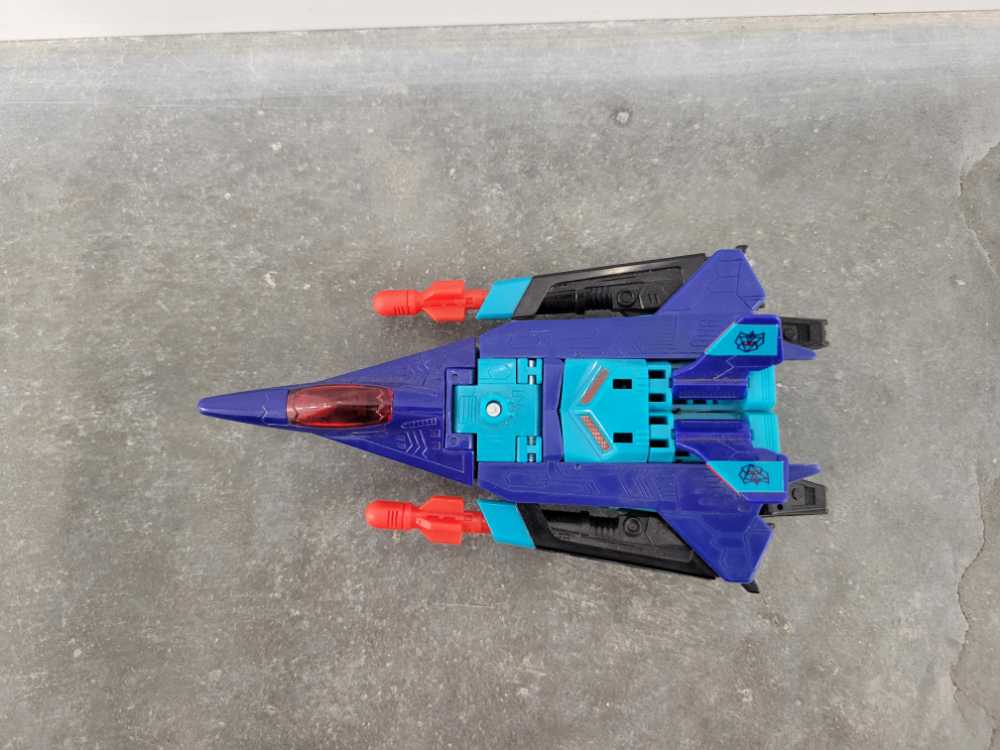 Smokescreen And Dreadwing Jet Mode - Hasbro (Generation 2) action figure collectible - Main Image 2
