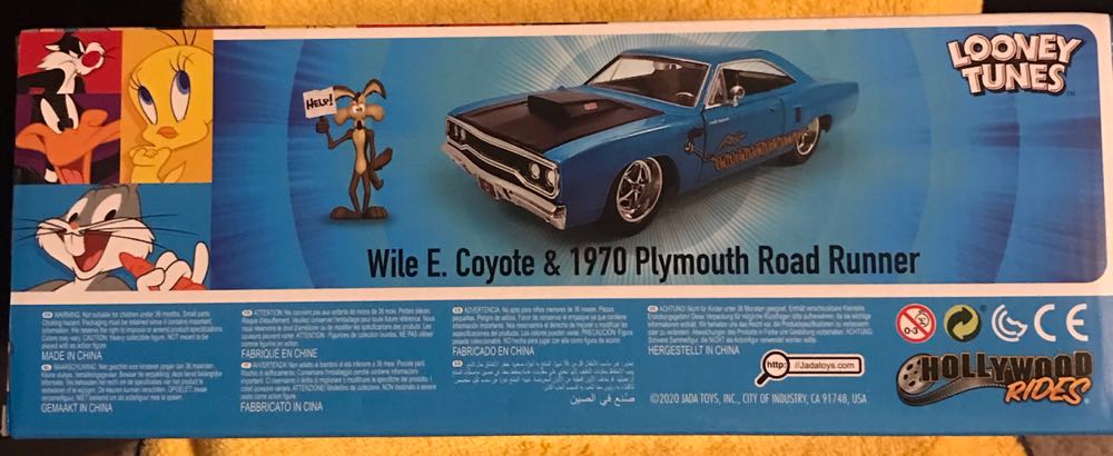 Jada 1:24 Looney Tunes Wile E. Coyote & 1970 Plymouth Road Runner Die-cast - JADA TOYS, Inc. (Looney Tunes) action figure collectible [Barcode 801310320389] - Main Image 2