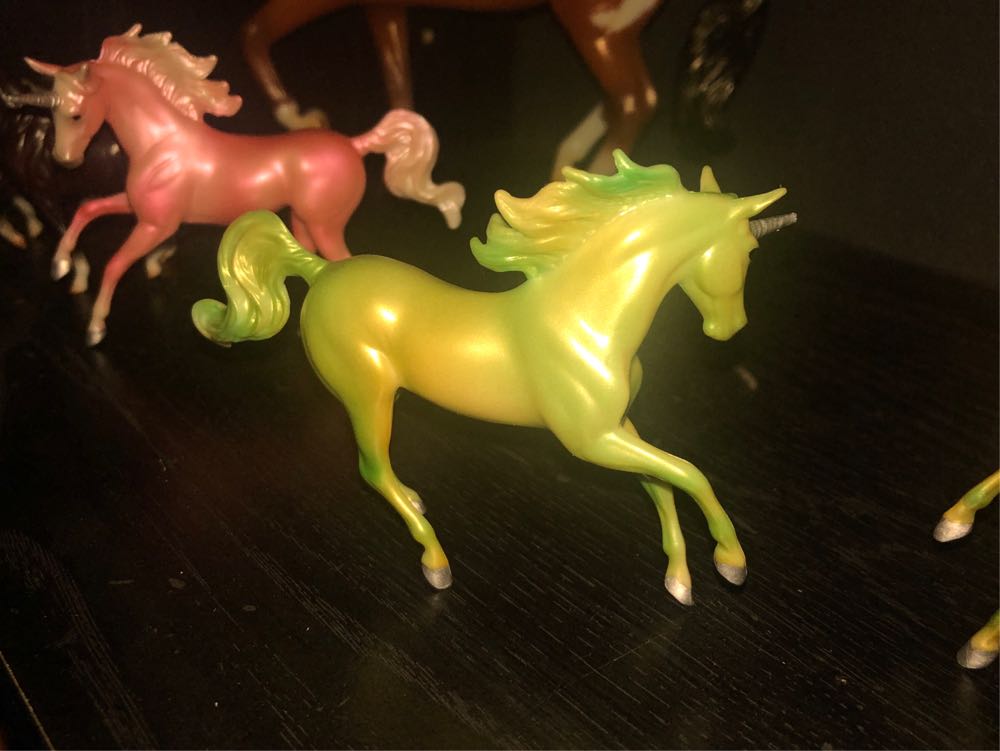 Magnolia - Breyer Animal Creations action figure collectible - Main Image 2