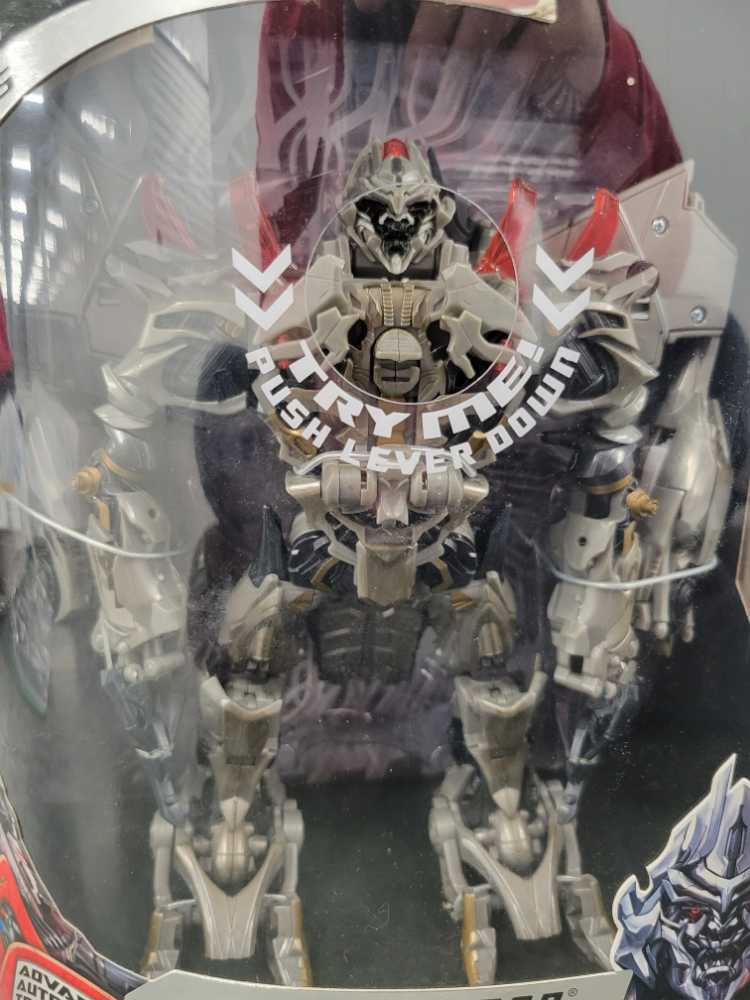 Megatron Premium Boxed - Hasbro (Movie) action figure collectible - Main Image 2
