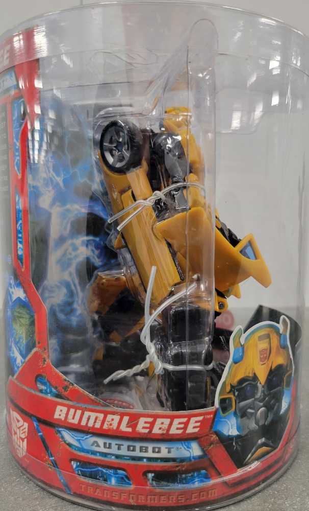 Bumblebee Allspark Target Boxed - Hasbro (Movie) action figure collectible - Main Image 3