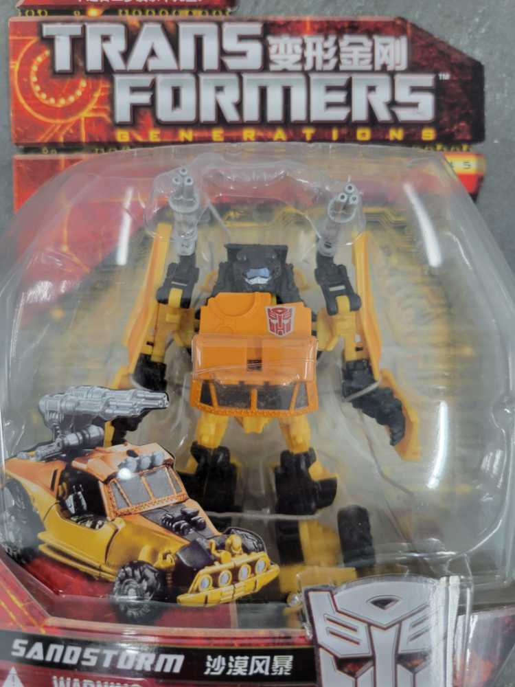 Sandstorm Toys"R"Us Carded - Hasbro (Generations GDO) action figure collectible - Main Image 2