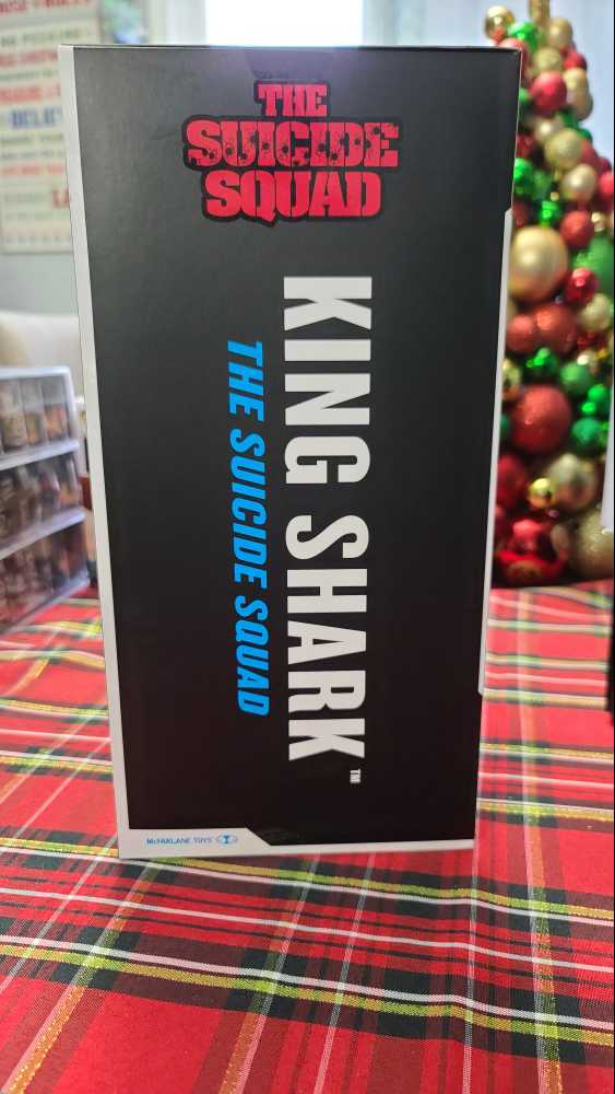 Mcfarlane Dc Multiverse Mega-Fig The Suicide Squad King Shark Gold Label - McFarlane Toys™ (Comic Book) action figure collectible - Main Image 4