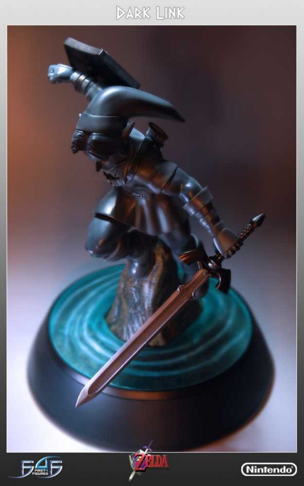 Dark Link - First 4 Figures (The Legend Of Zelda Ocarina Of Time) action figure collectible [Barcode 5016743103279] - Main Image 2