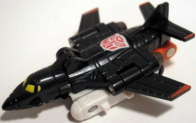 Air Raid (Micromaster) - Hasbro (Universe) action figure collectible - Main Image 2