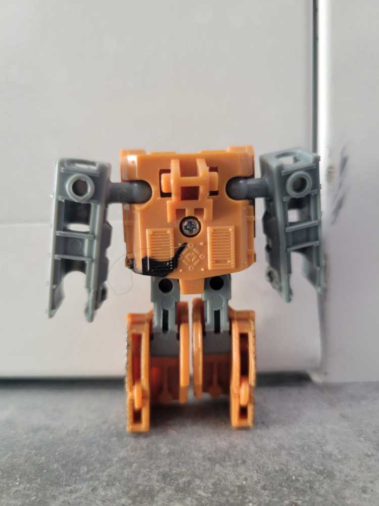 Tankor And Shockwave - Hasbro (Cybertron) action figure collectible - Main Image 2