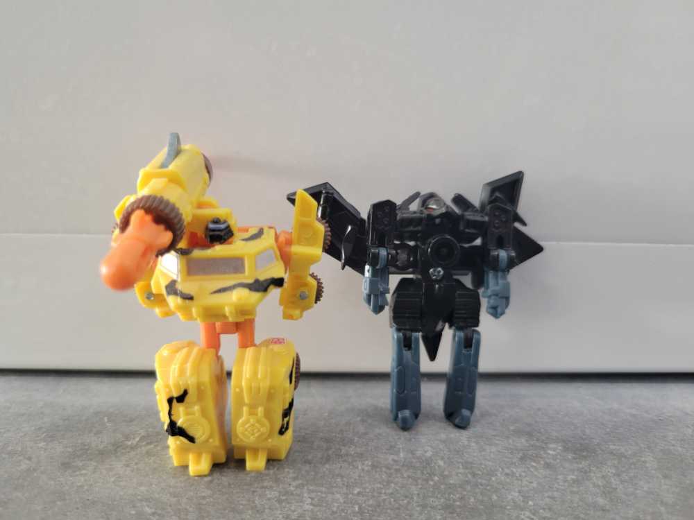 Steamhammer VS Razorclaw - Hasbro (Cybertron) action figure collectible - Main Image 4