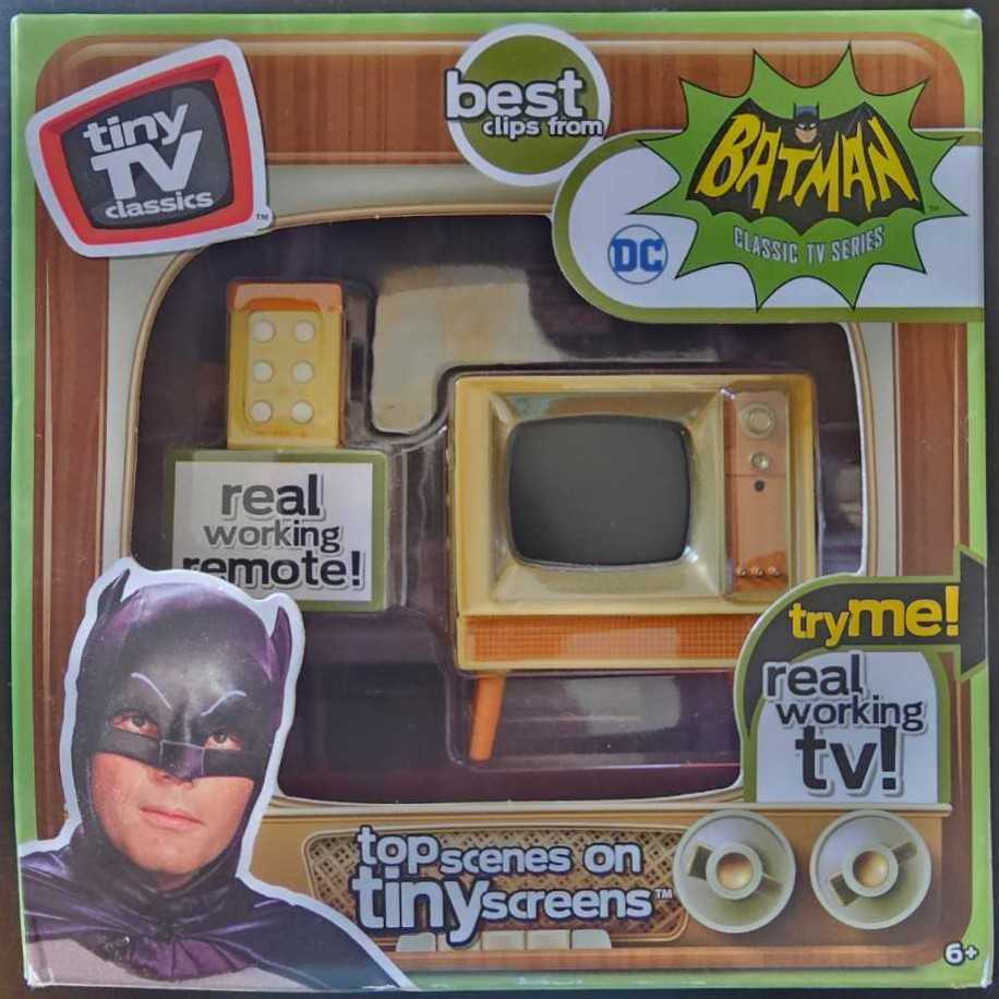 Tiny TV Classics BATMAN Edition Top Scenes Real Working TV w/ Remote  action figure collectible [Barcode 885561069129] - Main Image 3