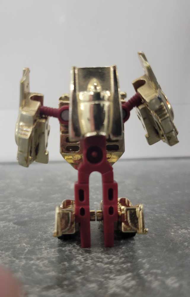 Sparkplug, Corona With Optimus Prime Powerlynx And Jetfire Powerlynx 1st - Hasbro (Armada) action figure collectible - Main Image 3
