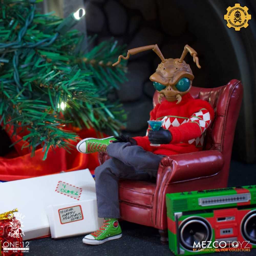 Holiday Gomez - Mezco Toyz (Rumble Society) action figure collectible [Barcode 696198120936] - Main Image 4