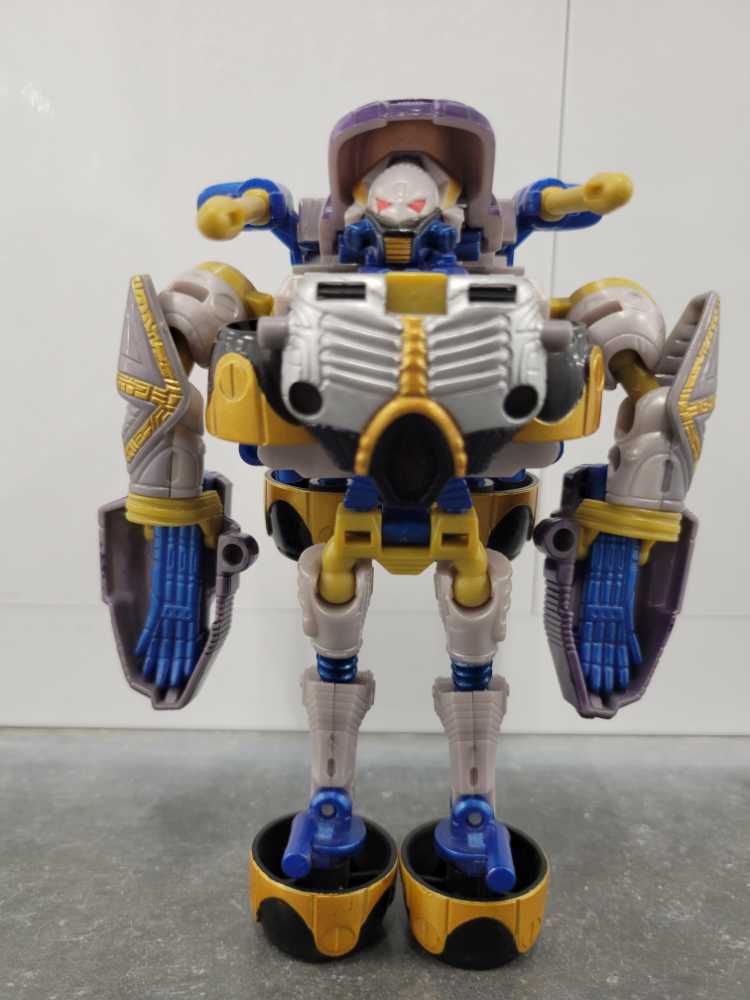 Strika - Hasbro (Beast Machines) action figure collectible - Main Image 2