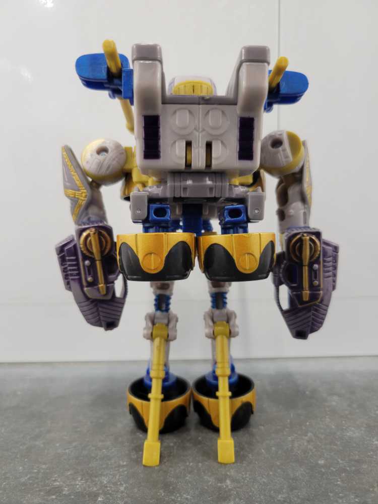 Strika - Hasbro (Beast Machines) action figure collectible - Main Image 4