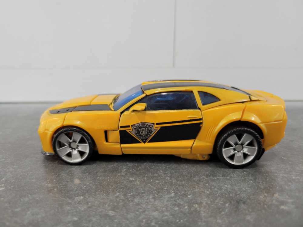 Bumblebee Alliance N.E.S.T. - Hasbro (Revenge Of The Fallen) action figure collectible - Main Image 3