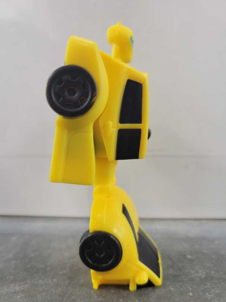 Bumblebee McDonald’s  - Hasbro (Animated) action figure collectible - Main Image 3
