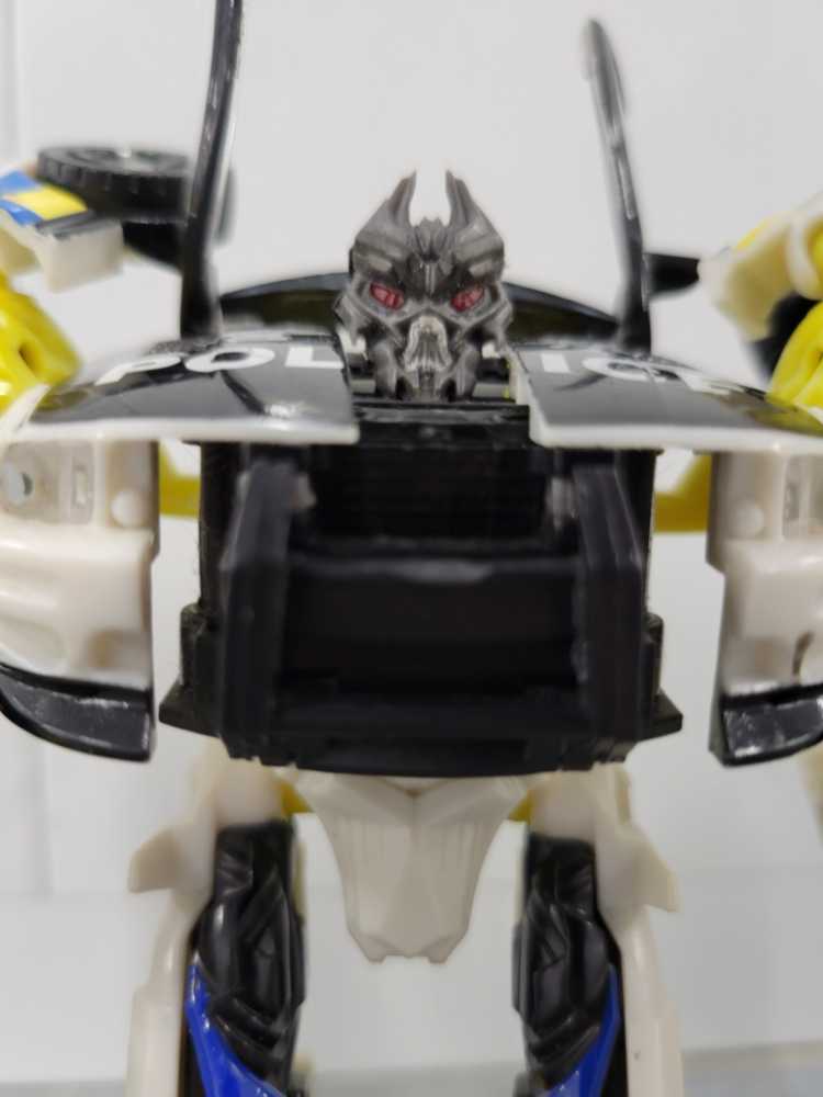 Barricade 2nd VS Sideswipe Hunters Rumble Target - Hasbro (Hunt For The Decepticons) action figure collectible - Main Image 1
