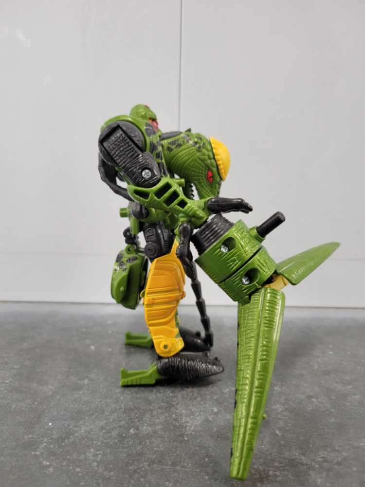 Dinotron (Robot Mode) - Hasbro (Beast Machines) action figure collectible - Main Image 3