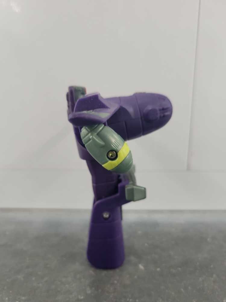 Lugnut 1st McDonald’s Robot Mode - Hasbro (Animated) action figure collectible - Main Image 3