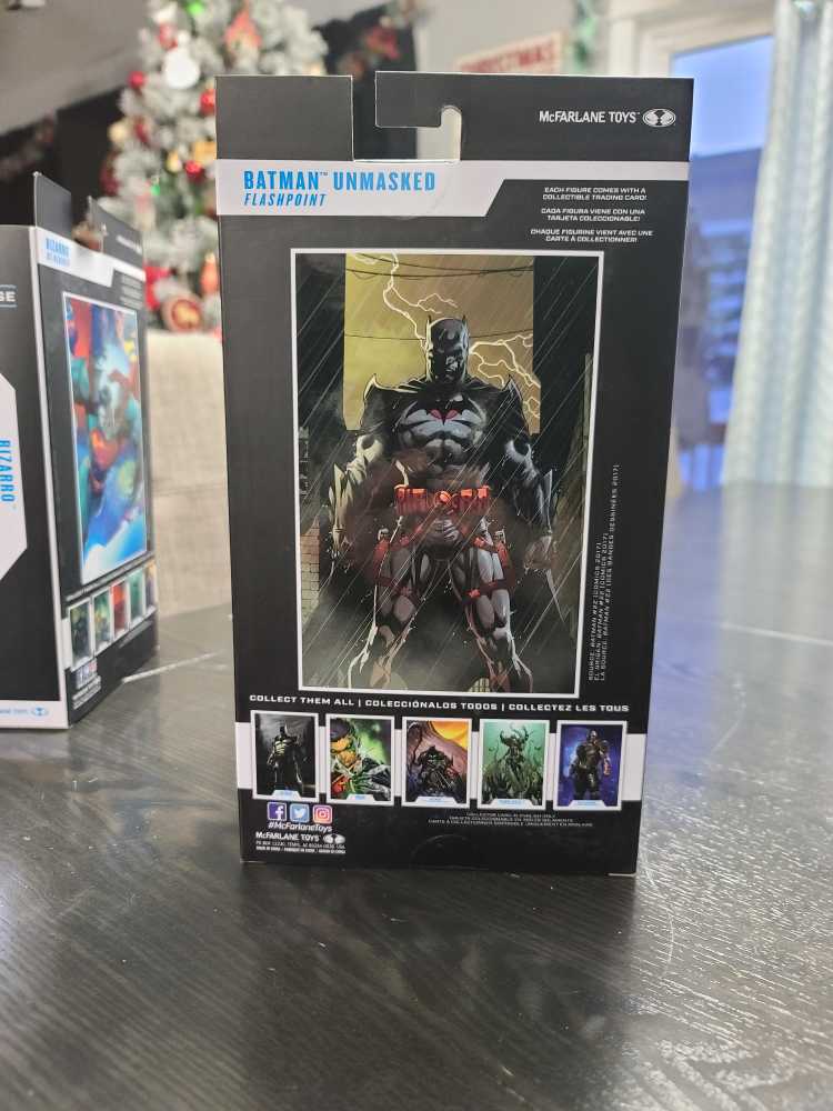 Batman: Thomas Wayne - Mcfarlane (DC Multiverse) action figure collectible - Main Image 2