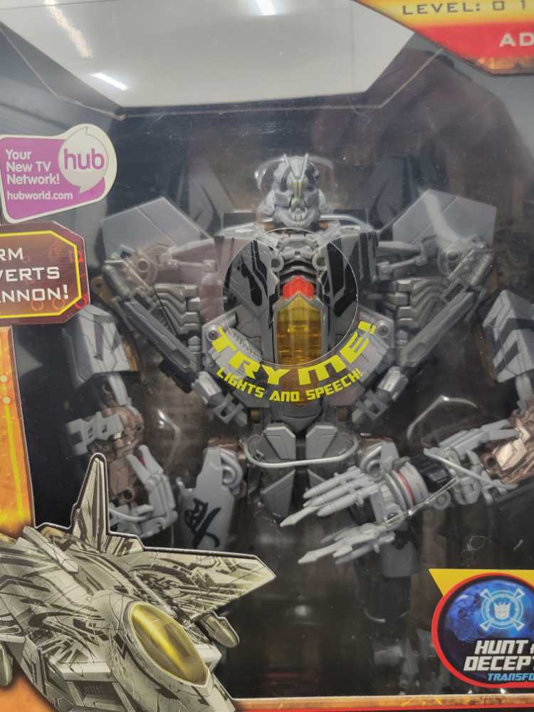 Starscream 1st Boxed - Hasbro (Hunt For The Decepticons) action figure collectible - Main Image 2