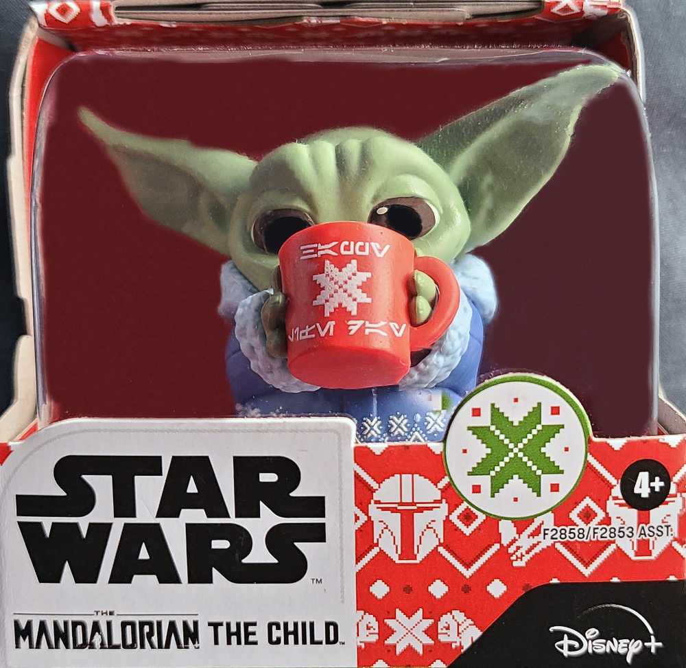 Grogu (Sipping Cocoa) The Bounty Collection: Holiday Edition - Hasbro (Star Wars The Mandalorian) action figure collectible [Barcode 5010993895229] - Main Image 1