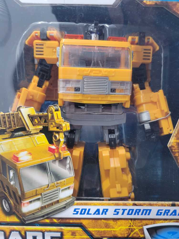 Grappel Solar Storm Boxed 2nd - Hasbro (Reveal The Shield) action figure collectible - Main Image 2