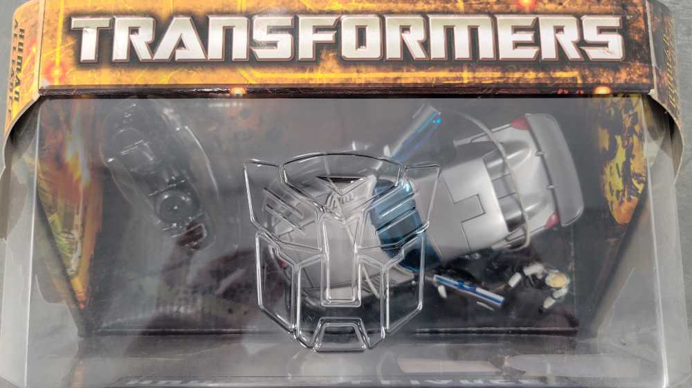 Jazz with Captain Lennox Human Alliance  - Hasbro (Hunt For The Decepticons) action figure collectible - Main Image 3