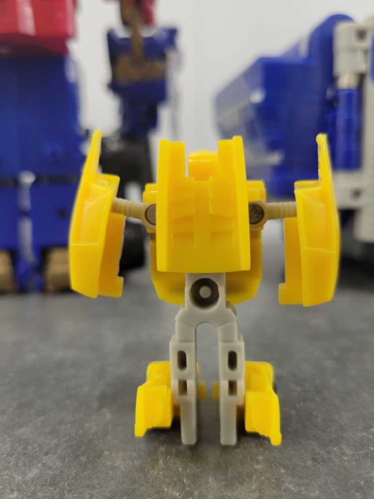 Sparkplug With Optimus Prime Superbase (Robot Mode) - Hasbro (Armada) action figure collectible - Main Image 3